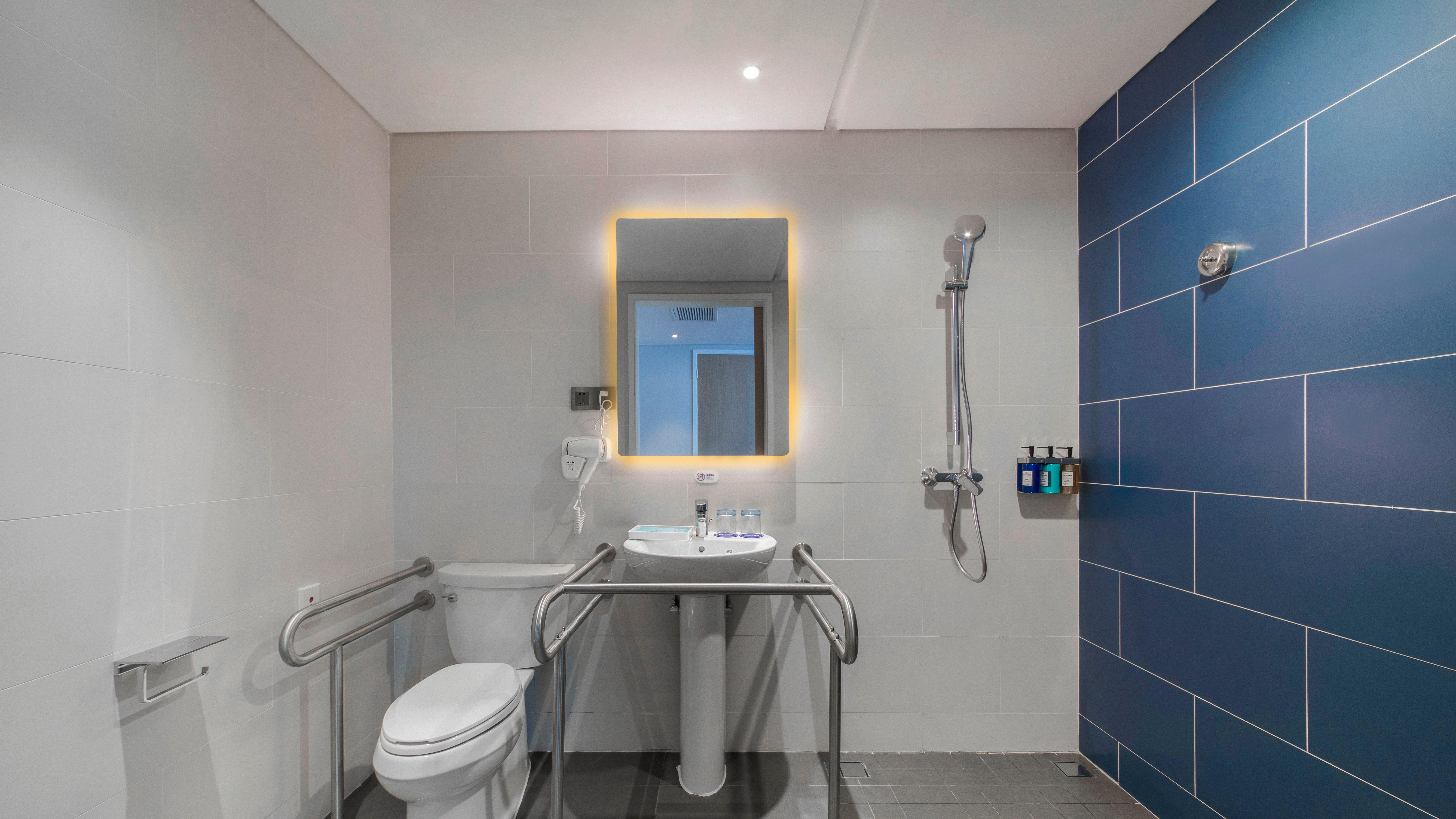 Holiday Inn Express Liyang Huafu By Ihg Экстерьер фото